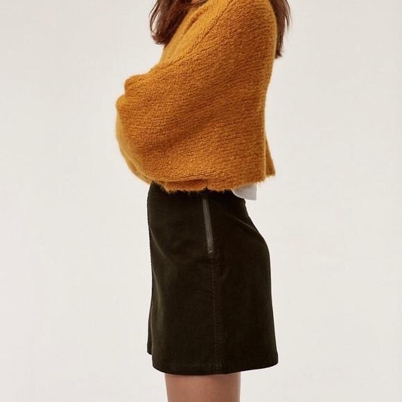 Aritzia Wilfred Free Aaliyah Skirt - Picture 2 of 7